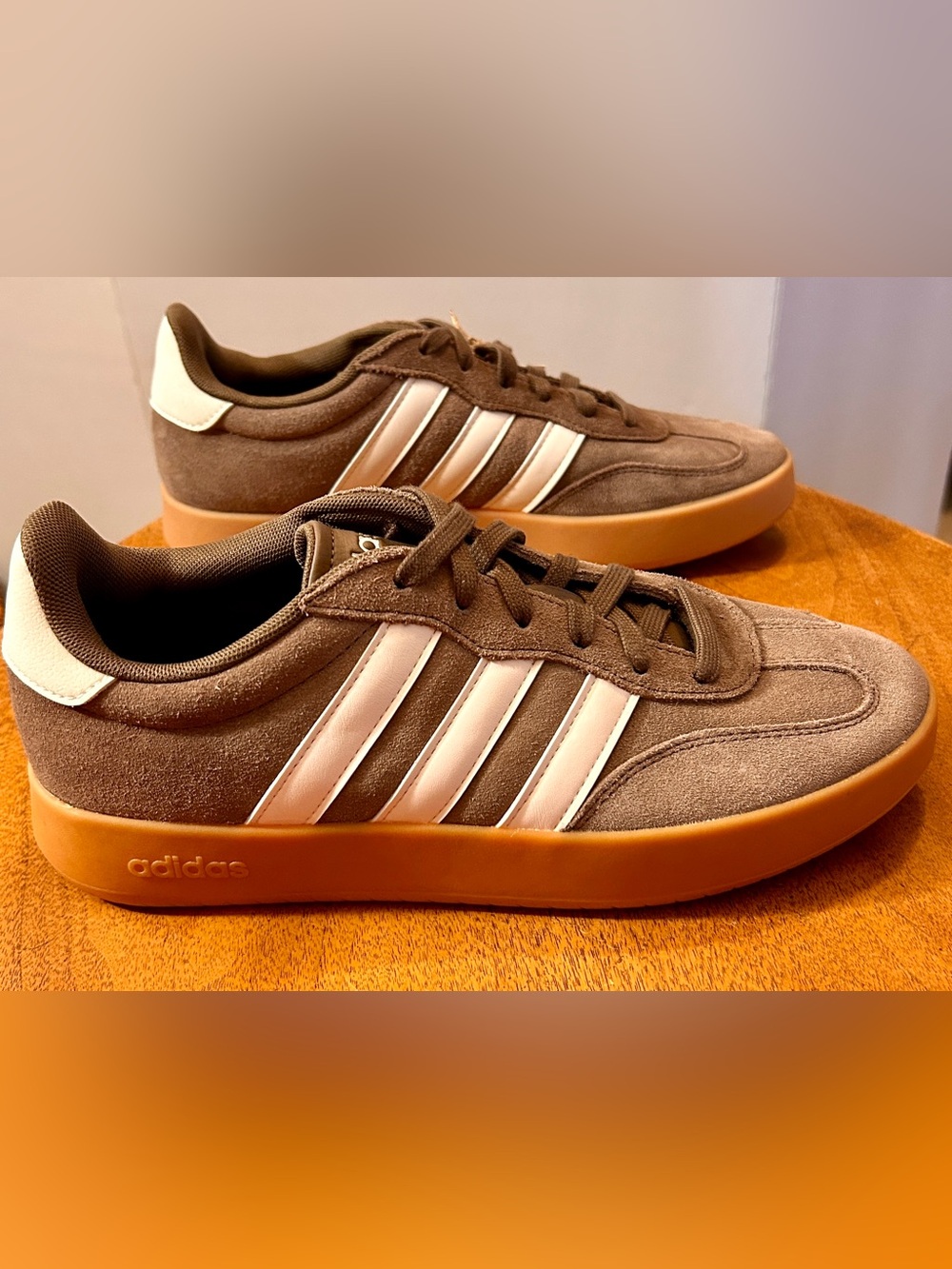 Adidas Barreda Men’s Sneakers Brown Suede Size 9(Women’s 10.5) NWT, Unisex Retro